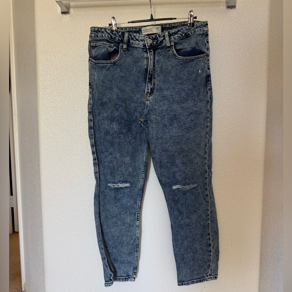Abercrombie & Fitch Denim Mom Jeans